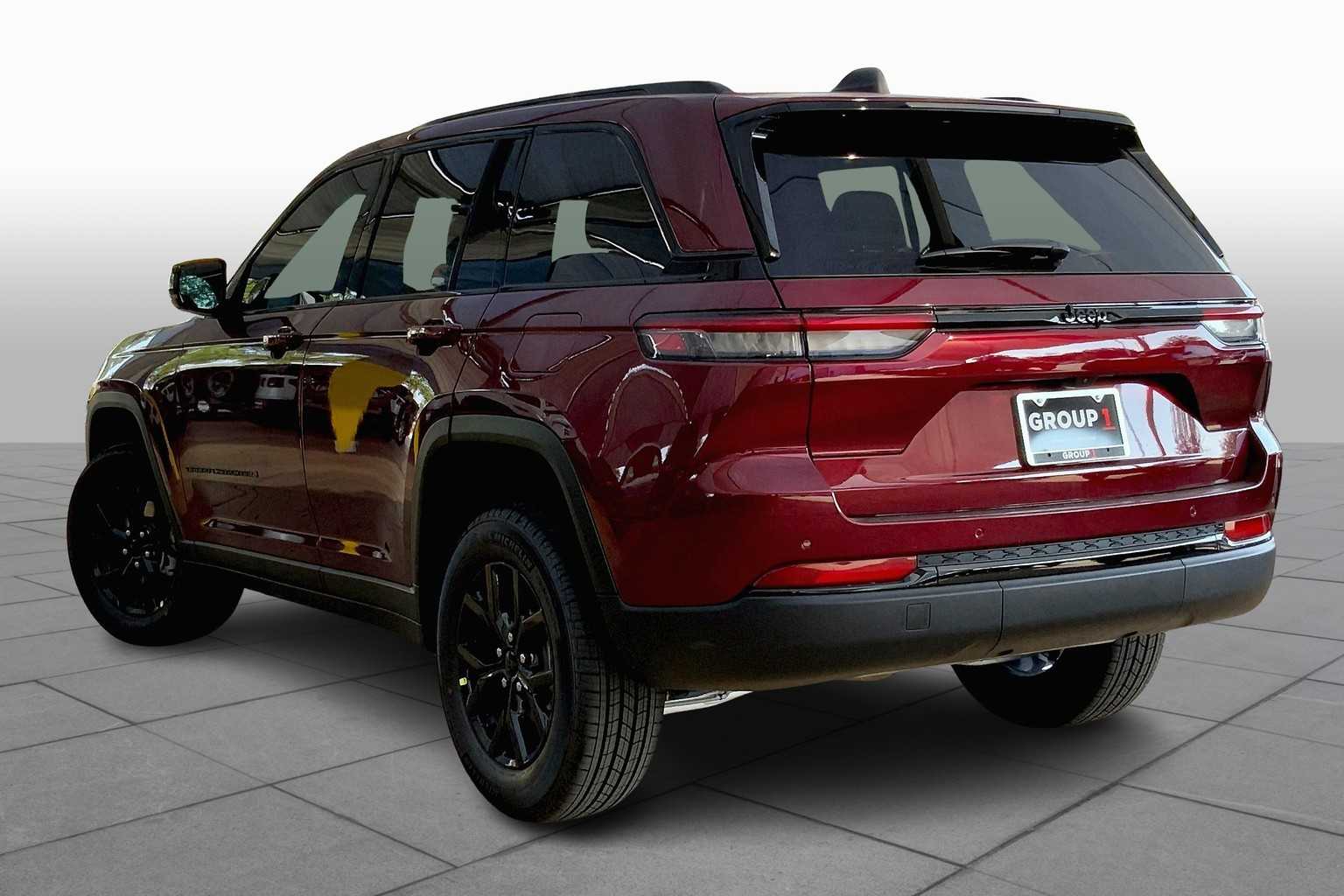 2025 Jeep Grand Cherokee Altitude X photo 11