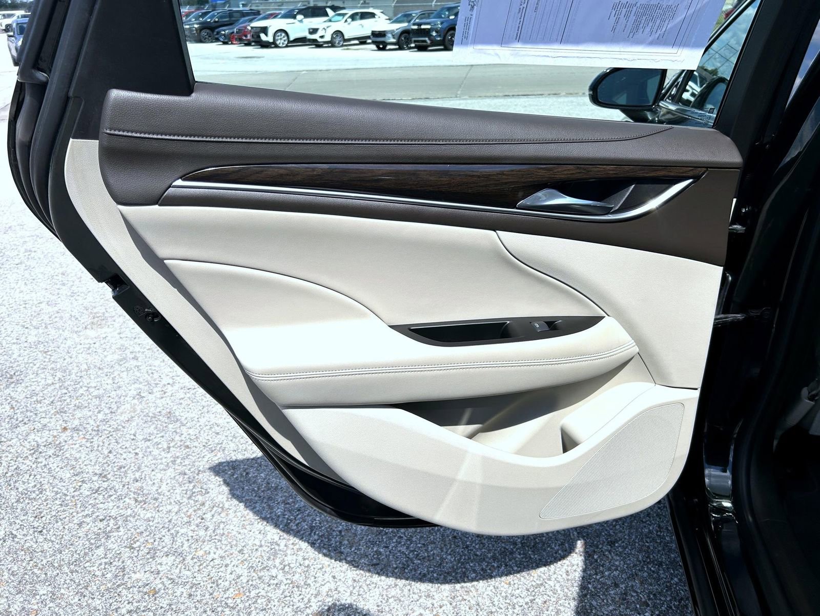 2017 Buick LaCrosse Preferred photo 17