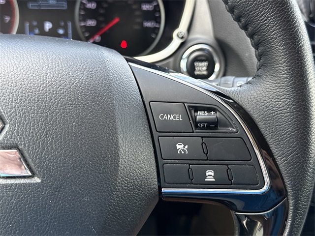 2024 Mitsubishi Eclipse Cross SE photo 18