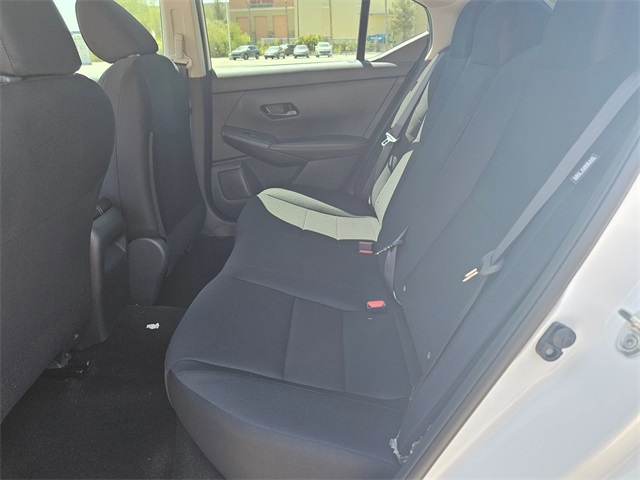 2025 Nissan Sentra S photo 7