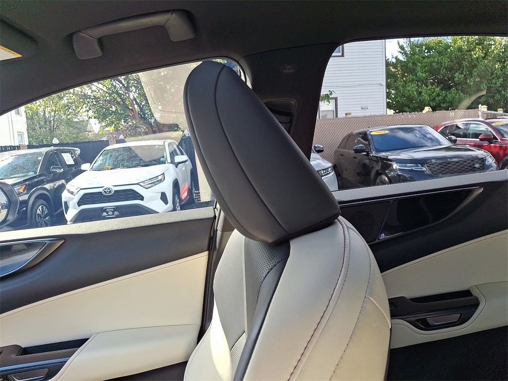 2024 Lexus NX 250 photo 17