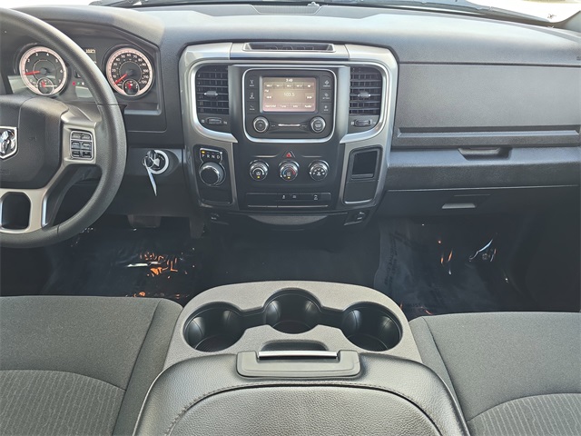 2024 Ram 1500 SLT Warlock photo 11