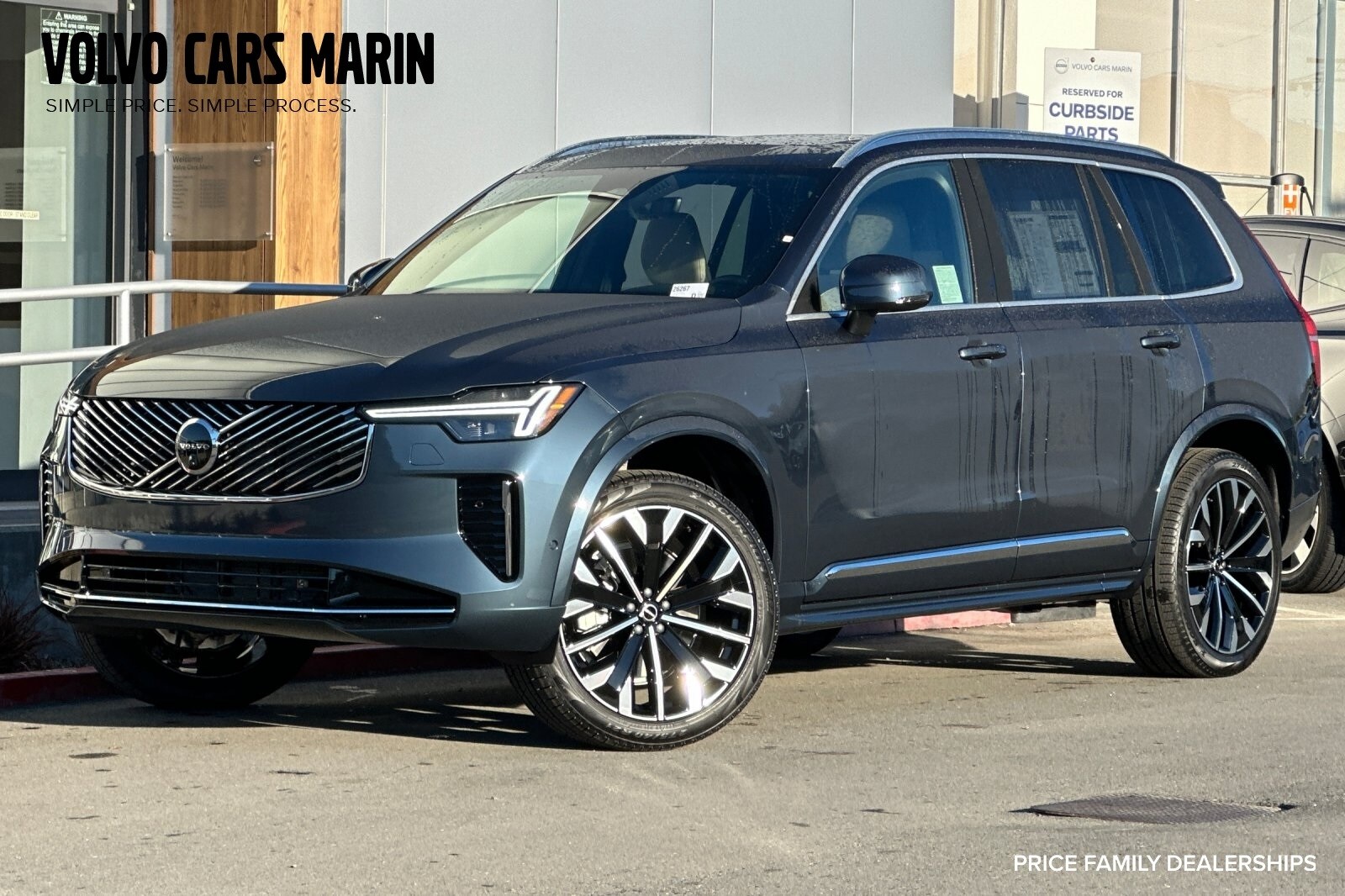 2026 Volvo XC90 Plus's photo