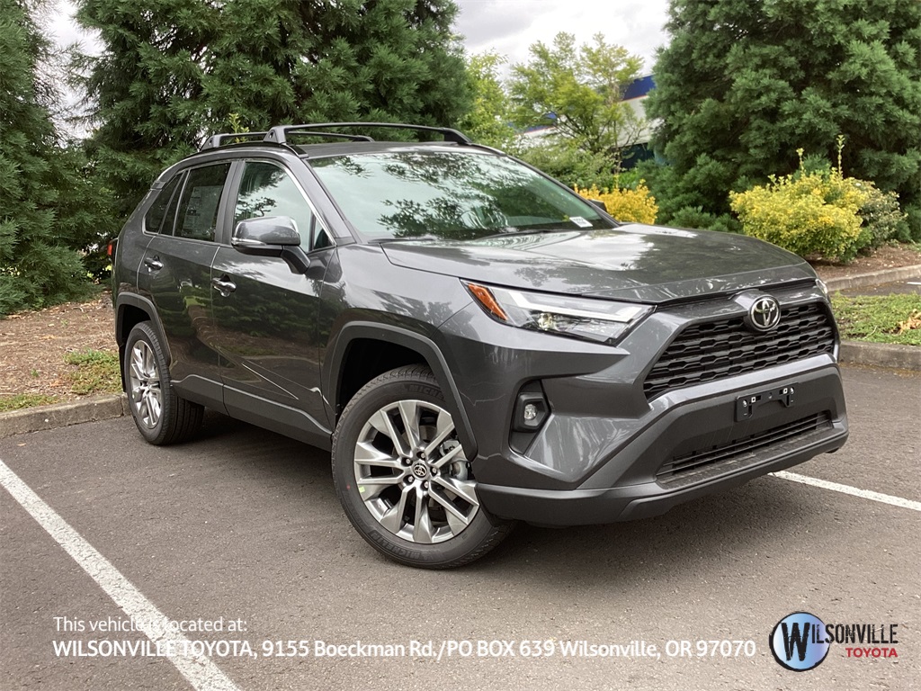 2025 Toyota RAV4 XLE Premium's photo