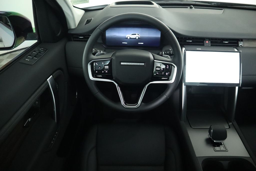 2025 Land Rover Discovery Sport S photo 10