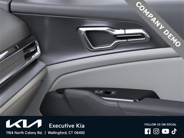 2025 Kia Sportage EX photo 23