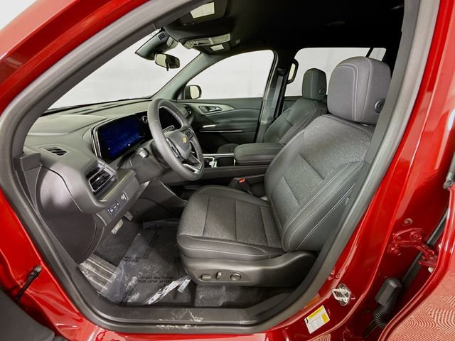 2025 Chevrolet Traverse photo 20