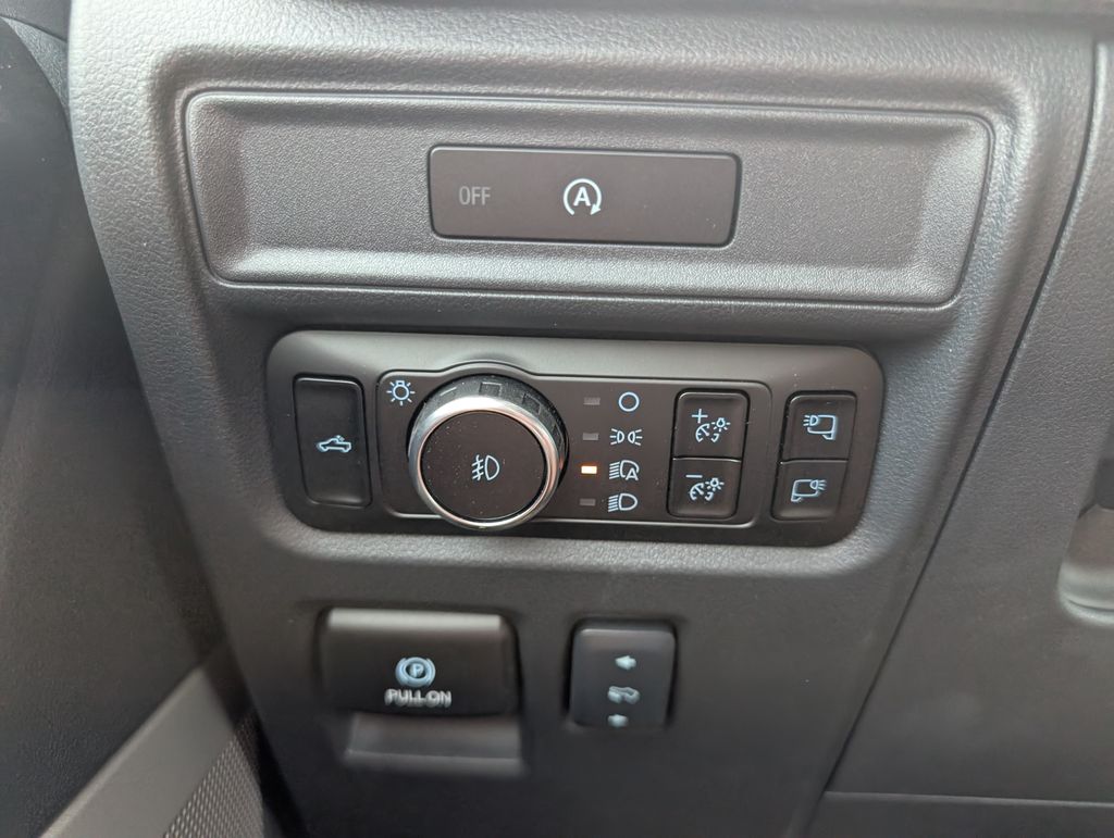 2025 Ford F-150 Lariat photo 13