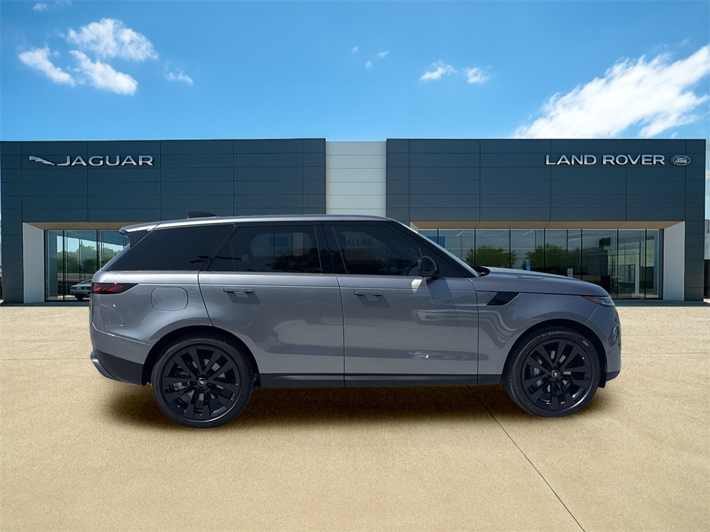 2025 Land Rover Range Rover Sport SE photo 2