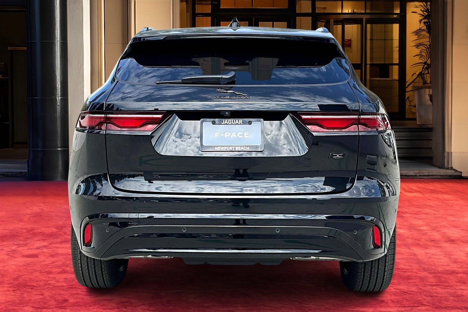 2026 Jaguar F-PACE P250 R-Dynamic S photo 4