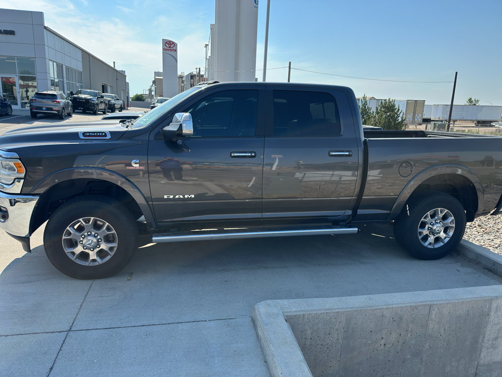 2021 Ram 3500 Laramie photo 4