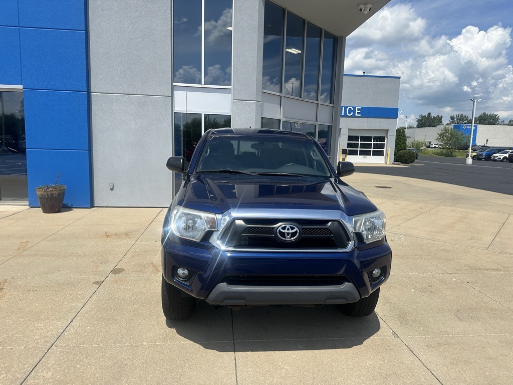 2015 Toyota Tacoma Base V6 photo 3