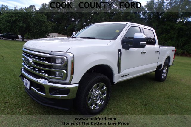 2025 Ford F-250 Lariat photo 3