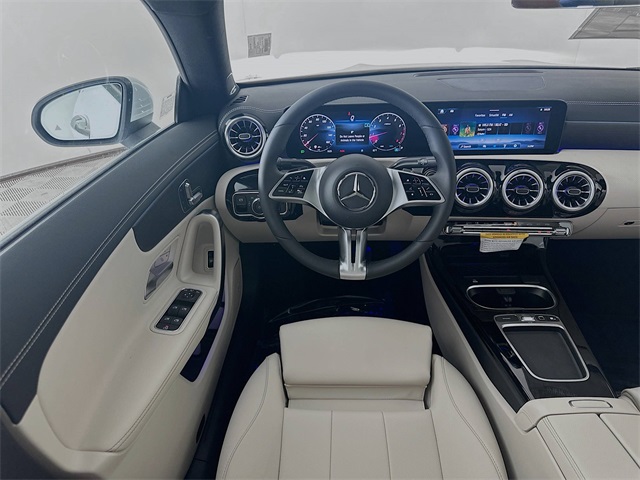 2026 Mercedes Benz CLA 250 photo 18