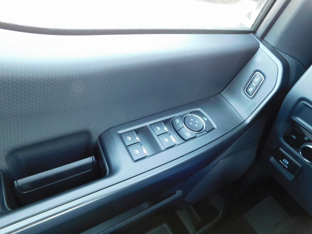 2025 Ford F-150 STX photo 23