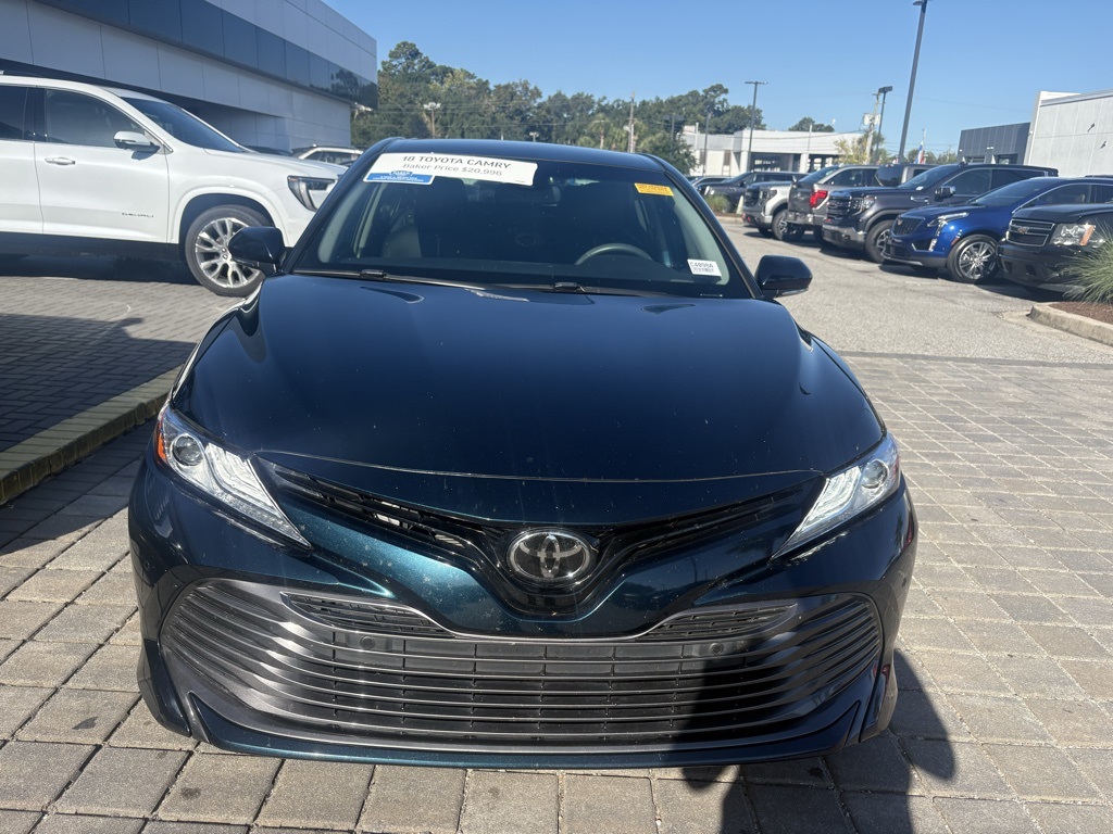 2018 Toyota Camry L photo 2