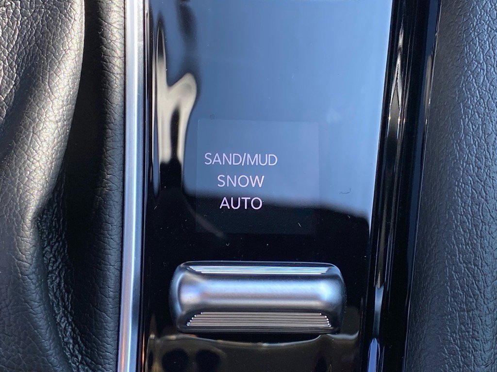 2025 Jeep Compass Limited photo 9