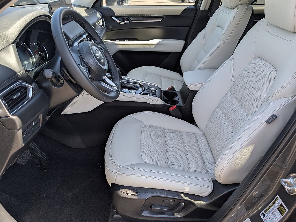 2023 Mazda CX-5 2.5 Premium Plus photo 23