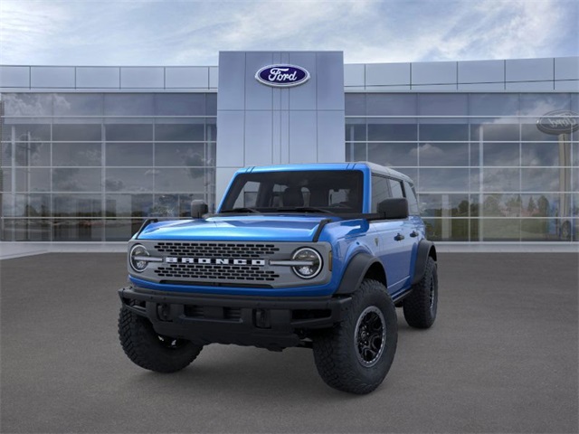 2024 Ford Bronco Badlands photo 2