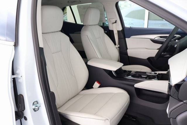 2025 Buick Envision Avenir photo 17