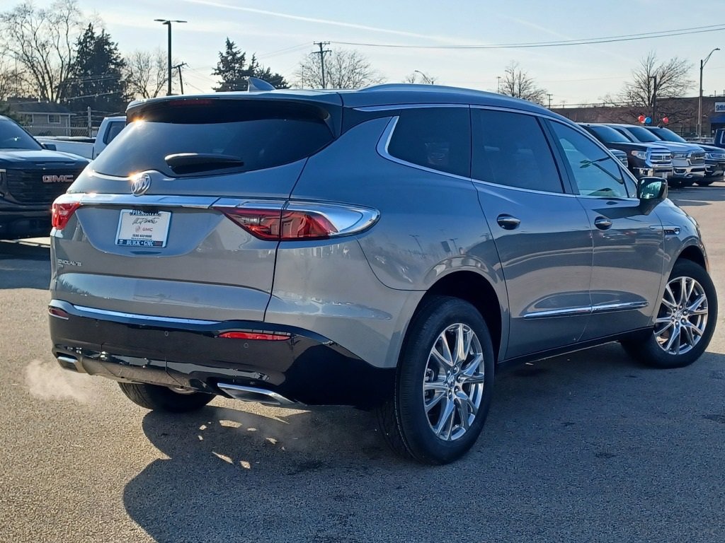 2024 Buick Enclave Premium photo 11