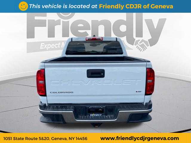 2022 Chevrolet Colorado Work Truck photo 3