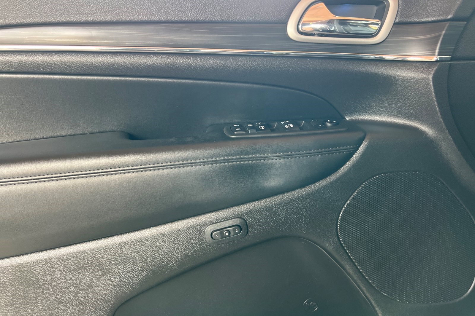 2021 Jeep Grand Cherokee Limited photo 10