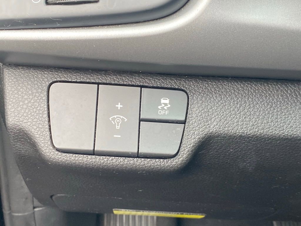 2020 Kia Rio S photo 18