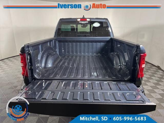 2025 Ram 1500 Big Horn photo 7