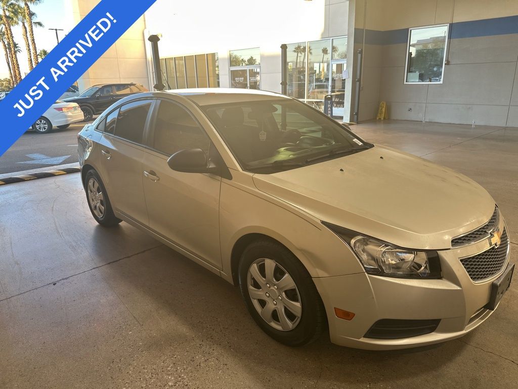 Used 2014 Chevrolet Cruze LS with VIN 1G1PA5SH3E7138974 for sale in Henderson, NV