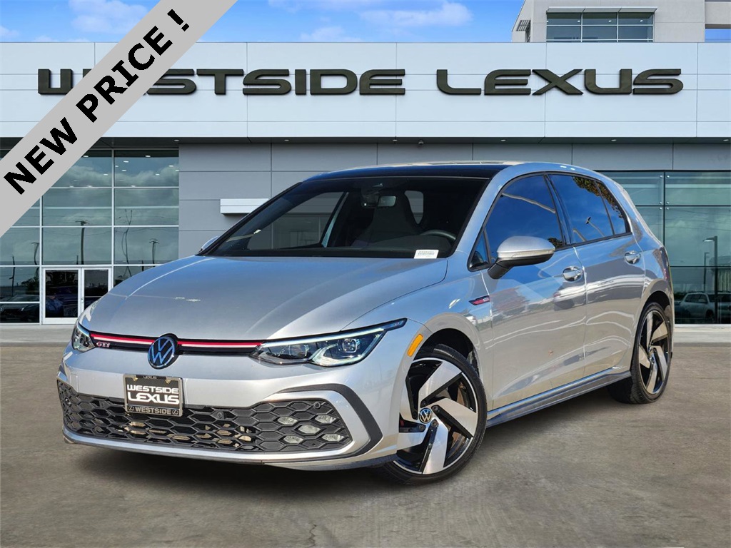 2022 Volkswagen Golf GTI Base's photo