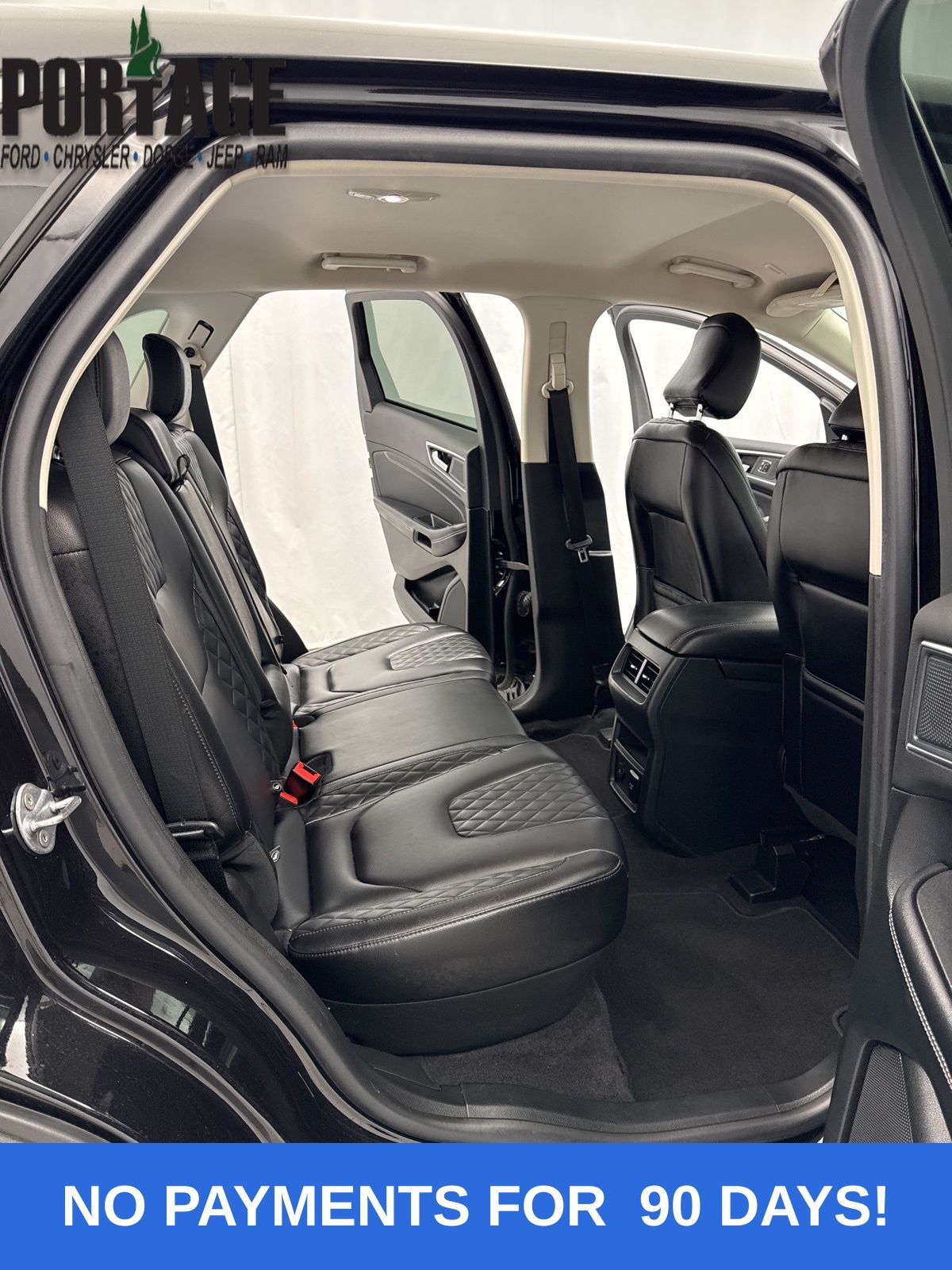 2024 Ford Edge Titanium photo 23