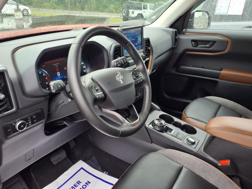 2024 Ford Bronco Sport Outer Banks photo 12