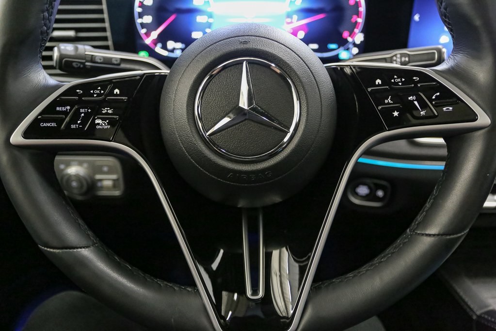 2025 Mercedes Benz GLS 450 4MATIC photo 42