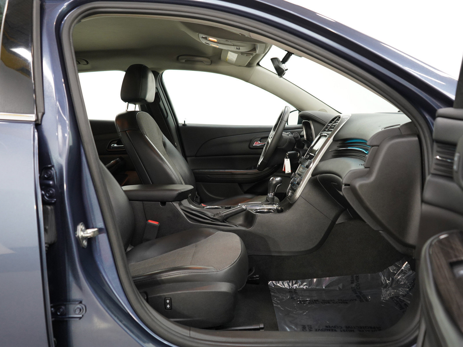2015 Chevrolet Malibu 2LT photo 10