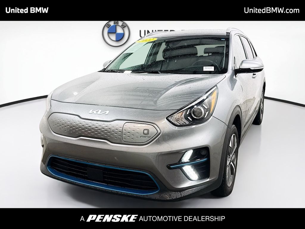 2022 Kia Niro EX's photo