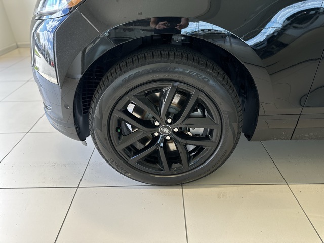 2026 Land Rover Range Rover Velar S photo 2