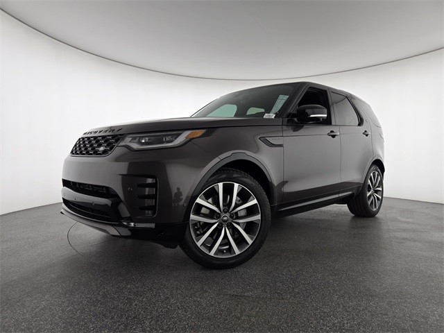2025 Land Rover Discovery Dynamic SE's photo