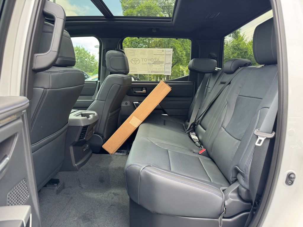 2025 Toyota Tundra Platinum CrewMax photo 10