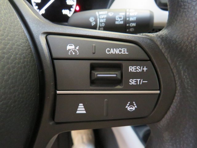2026 Honda HR-V LX photo 12
