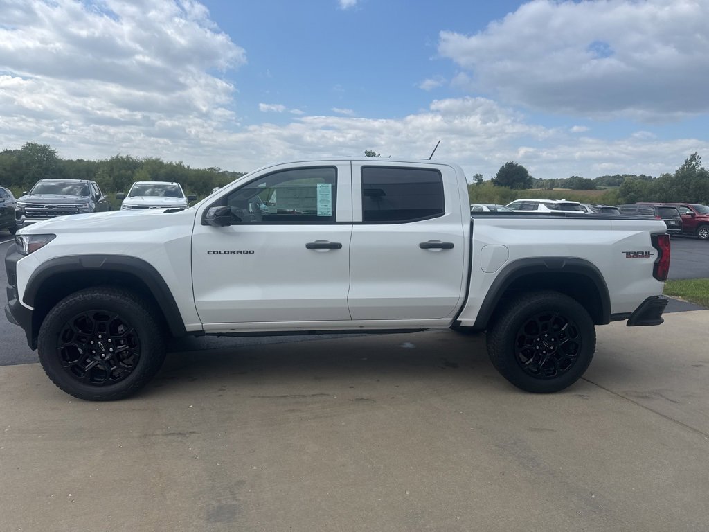 2026 Chevrolet Colorado Trail Boss photo 4