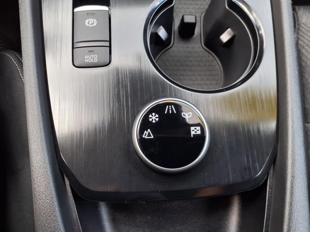 2025 Nissan Rogue SV photo 21