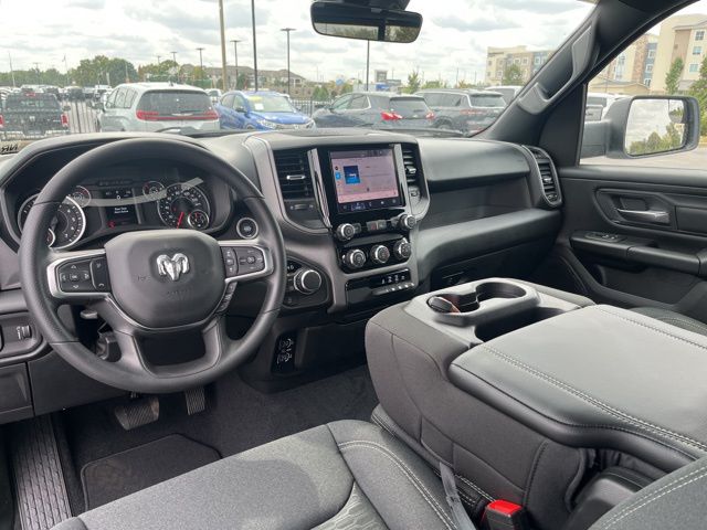 2025 Ram 1500 Tradesman photo 11