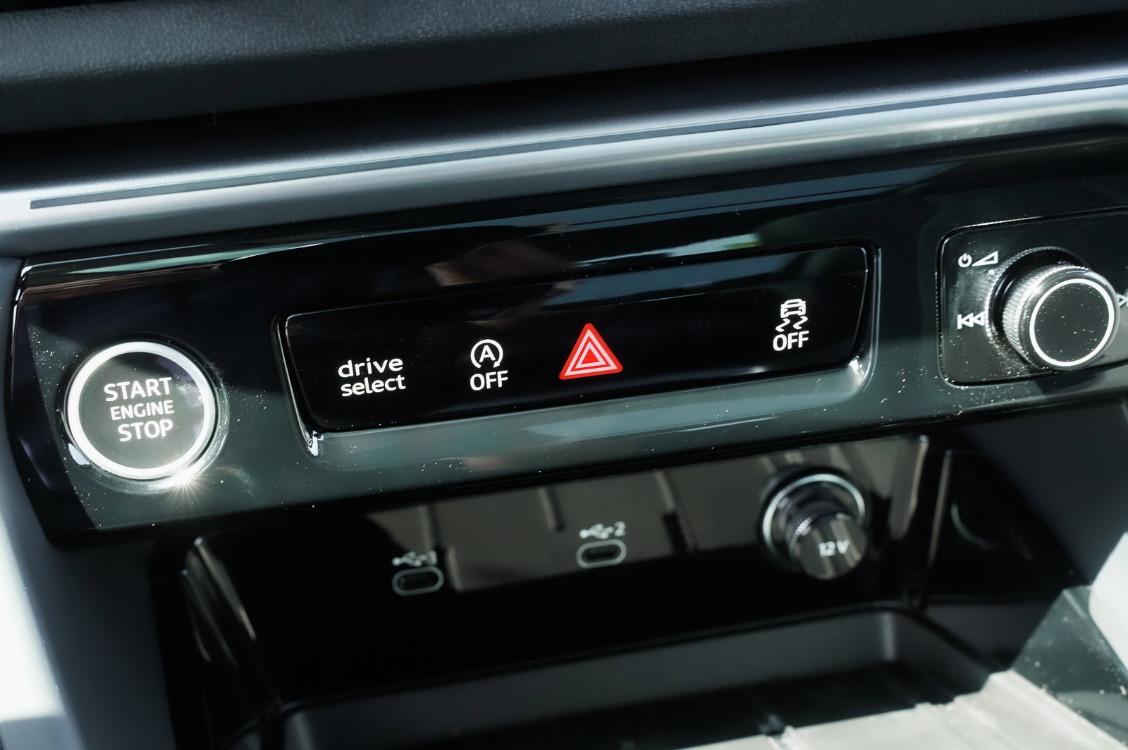 2025 Audi Q5 Premium Plus photo 15