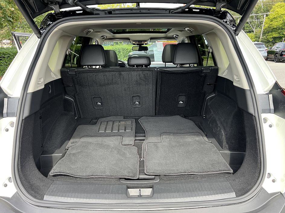 2023 Nissan Rogue SL photo 26