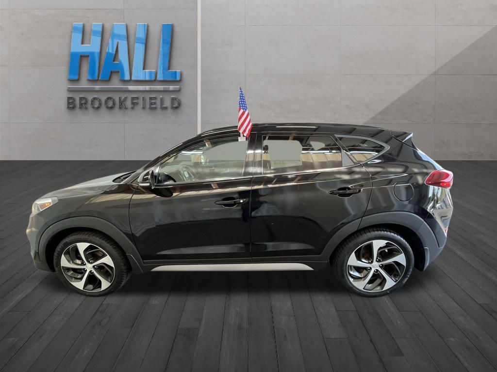 2018 Hyundai Tucson Value photo 2