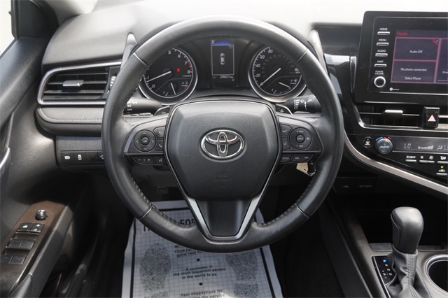 2024 Toyota Camry SE photo 14