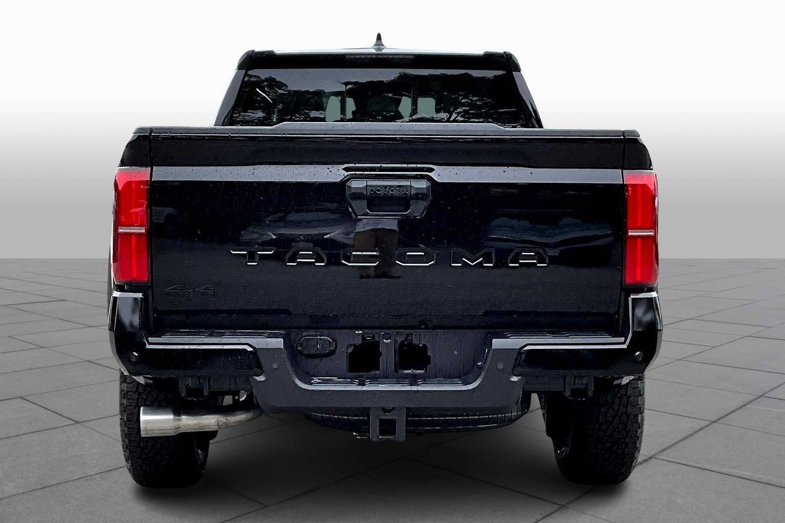2025 Toyota Tacoma TRD Off-Road 4x4 Double Cab photo 4