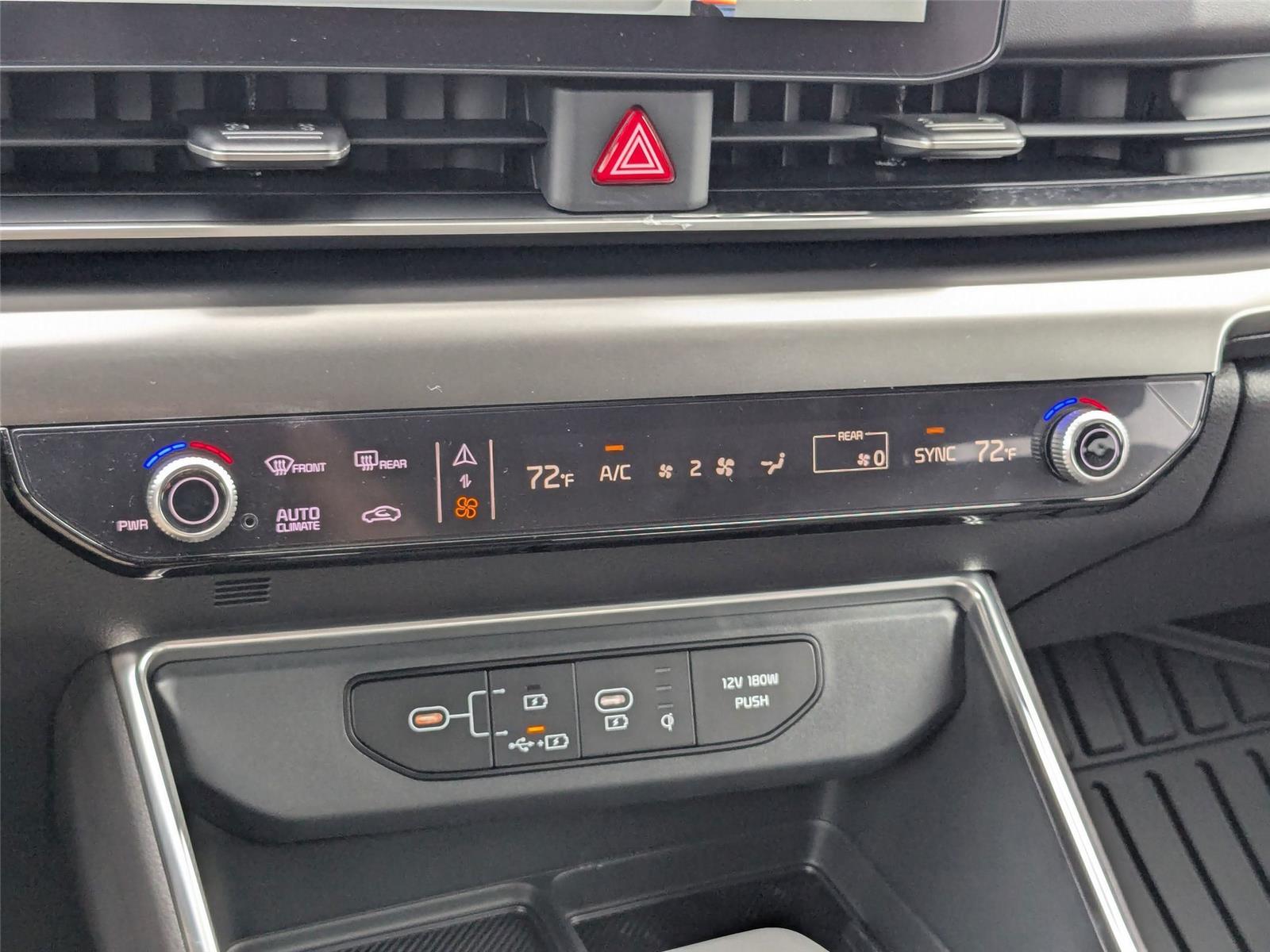 2026 Kia Carnival SX photo 24