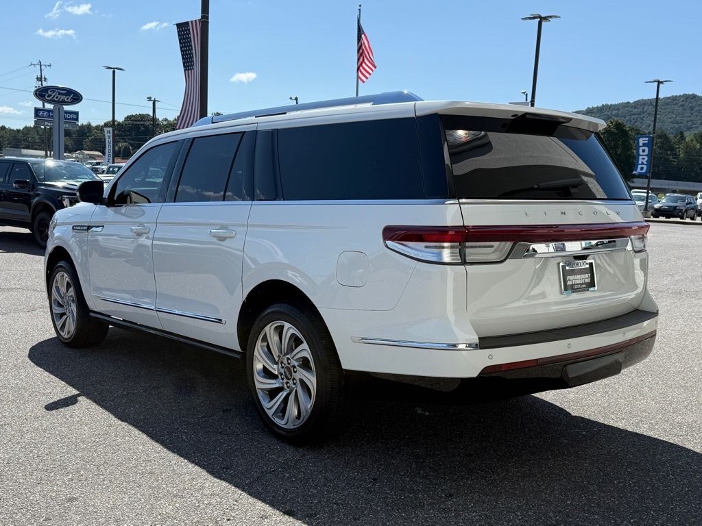 2024 Lincoln Navigator L Reserve photo 27